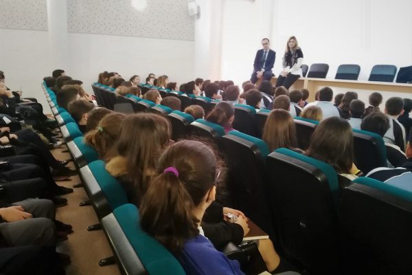 EDUCANDO EN JUSTICIA