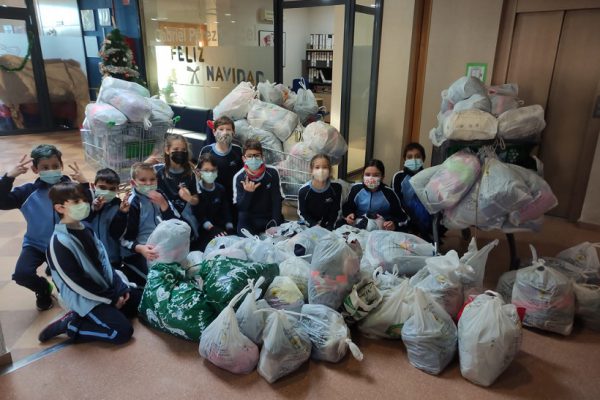 CAMPAÑA SOLIDARIA DE RECOGIDA DE ROPA