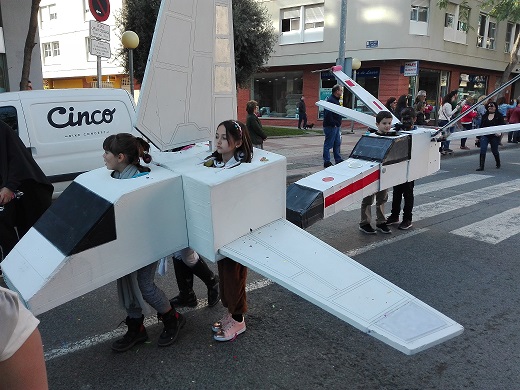 LLENAMOS DE ALEGRÍA EL BARRIO CON UN CARNAVAL DE CINE