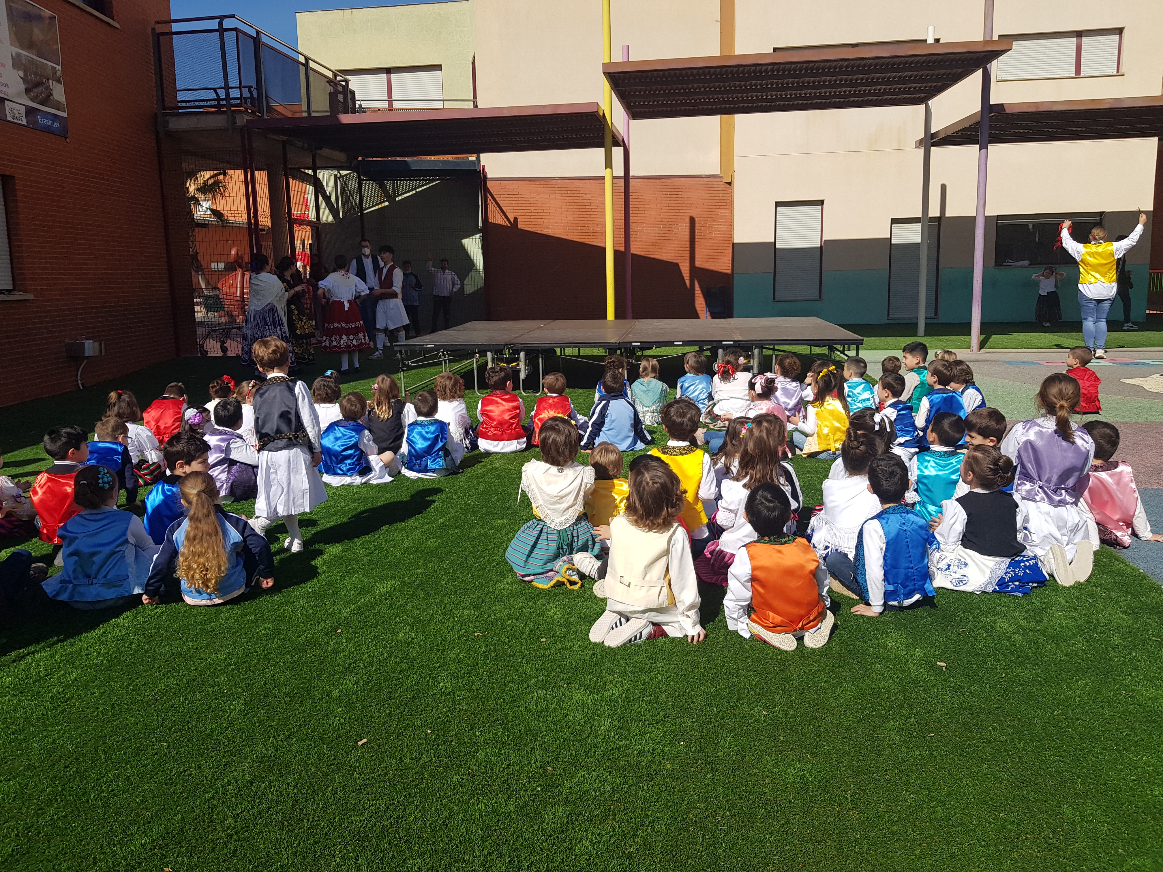 FIESTAS DE PRIMAVERA EN NUESTRO COLE